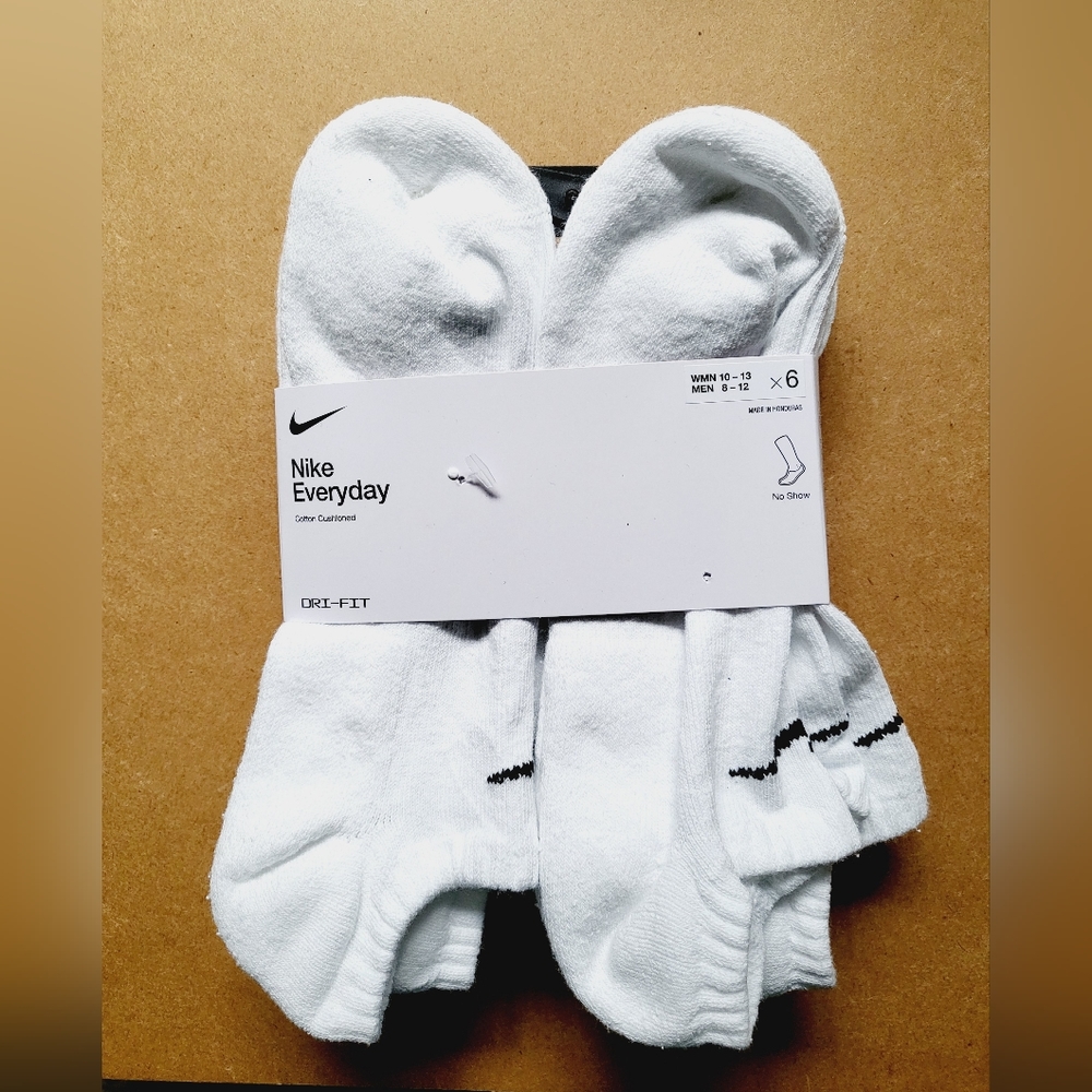 NIKE dri-Fit everyday PLUS No show socks 6pk cotton sport socks size L white